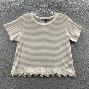 About A Girl Top Junior Girl Size Medium Beige Striped Cropped Top Ladies Size M
